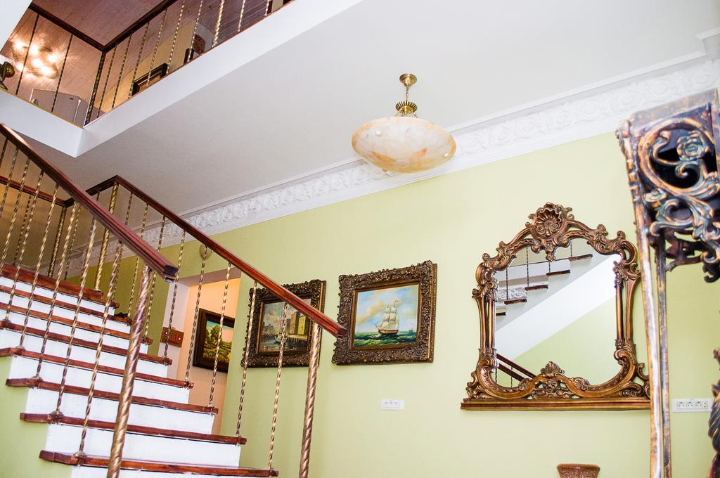 Guest House De Rishelye Odessa Exterior foto