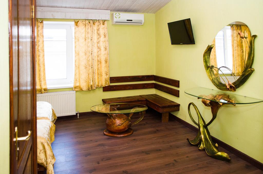 Guest House De Rishelye Odessa Exterior foto